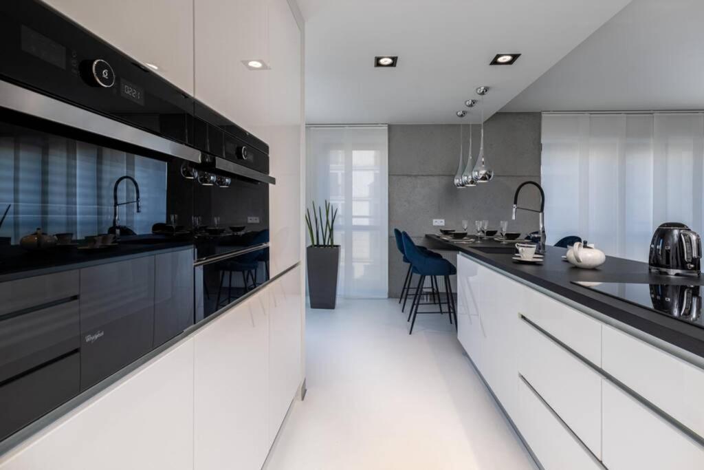 Apartament Ekskluzywny Garden *basen/siłownia* Kraków